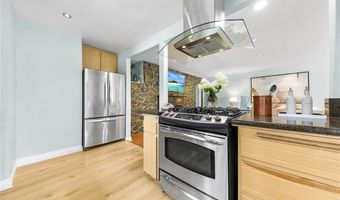 201 Las Tunas Dr, Arcadia, CA 91007