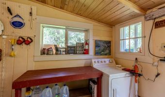 78930 Middle Fork Ln, Bates, OR 97817