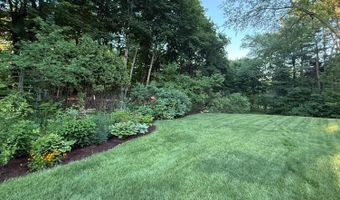 281 Clyde Rd, Bangor, ME 04401
