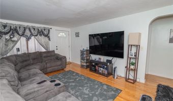 109 Fordson Ave, Cranston, RI 02910