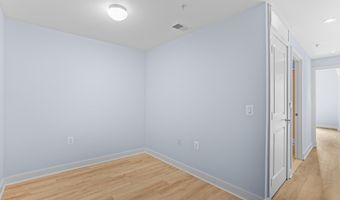 888 N QUINCY St 1411, Arlington, VA 22203