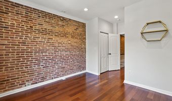 330 S CLINTON St, Baltimore, MD 21224