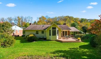 8200 BEECH TREE Rd, Bethesda, MD 20817