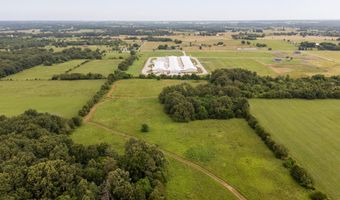 21402 Lawrence 2192, Aurora, MO 65605