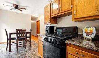 3045 Hales Mill Rd, Asbury, IA 52002