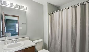 5756 Cherokee Ct, Bargersville, IN 46106