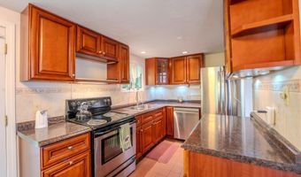 82 Pond Rd, Campton, NH 03223