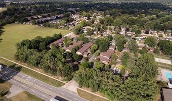 23 Parkplace Central, Allen Park, MI 48101
