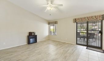 24211 S STARCREST Dr, Sun Lakes, AZ 85248