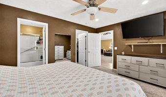 520 E 2nd St, Adrian, MO 64720