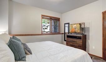 43 SNOWFLAKE Dr D7, Breckenridge, CO 80424