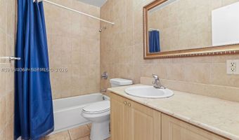 9260 Bay Harbor Ter 22, Bay Harbor Islands, FL 33154