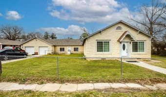 406 W Franklin St, Alvord, TX 76225