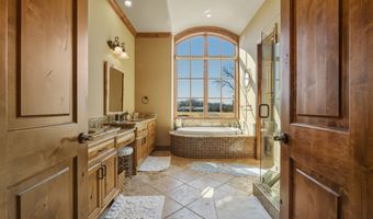 30400 S Highway 125 2, Afton, OK 74331