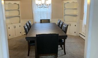 608 Berkeley Ave, Beachwood, NJ 08722
