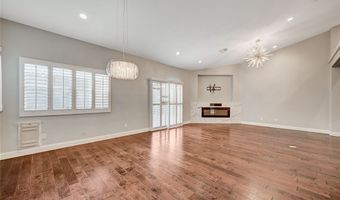 82 Moonlight Village Ln, Henderson, NV 89012