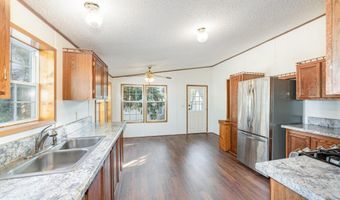 7385 Plaid St, Alma, MI 48801