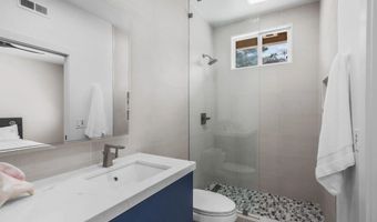923 Merlo Ct, Carlsbad, CA 92011