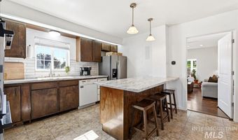 806 W Logan St, Caldwell, ID 83605