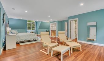 152 Cheney Ln, Coventry, CT 06238