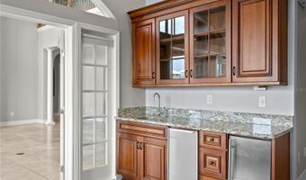 6459 RUBIA Cir, Apollo Beach, FL 33572