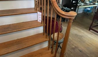11 Maple St, Brattleboro, VT 05350