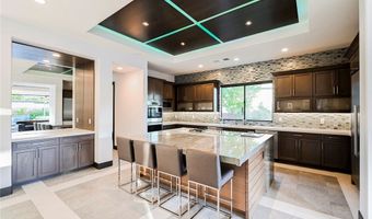 94 Glade Hollow Dr, Las Vegas, NV 89135