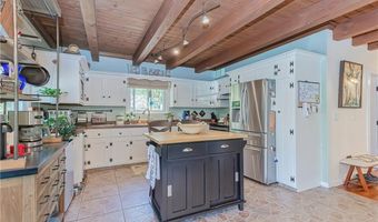 35 Fales Rd, Bristol, RI 02809