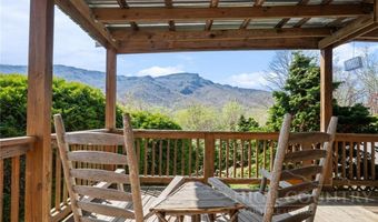 184 Dutch Treat Rd, Banner Elk, NC 28604