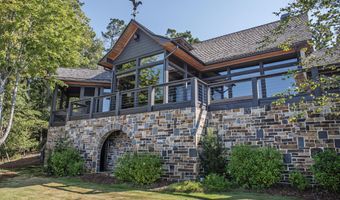 58 S Point Dr, Alexander City, AL 35010