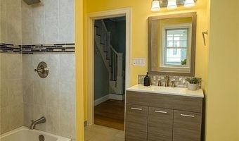 164 Norwood Ave, Cranston, RI 02905