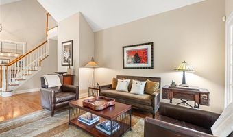 2 Seal Island Rd, Bristol, RI 02809