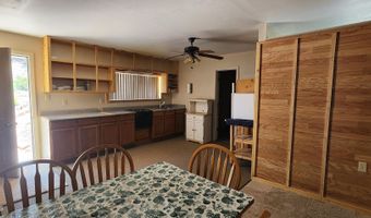 200 Cathedral Vly, Ash Fork, AZ 86320