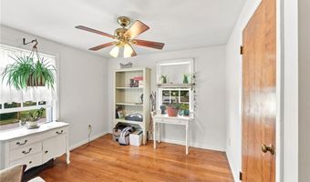181 Brookside Dr, North Kingstown, RI 02852
