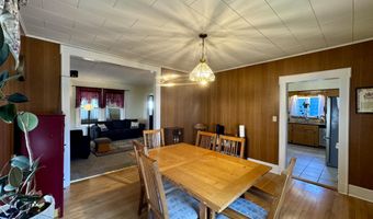 104 7th St, Bangor, ME 04401