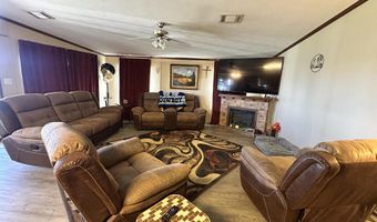 2 Canary Ct, Artesia, NM 88210