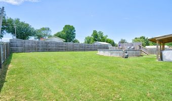 225 Peach St, Baxter, TN 38544