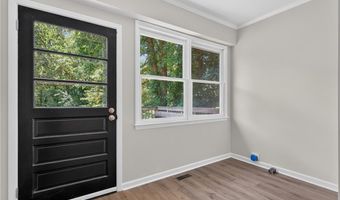 128 Englewood Dr, Archdale, NC 27263