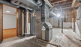 2229 Waldorf Rd, Columbus, OH 43229
