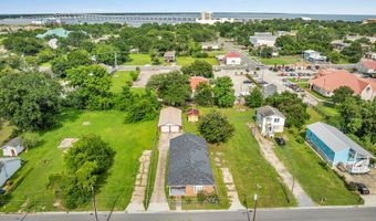 172 Hoxie St, Biloxi, MS 39530