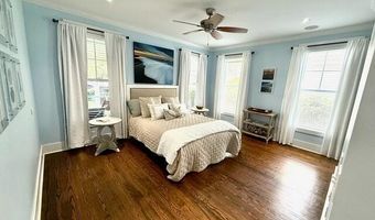 10 Hayek St, Beaufort, SC 29907