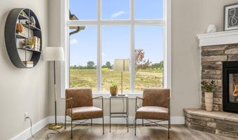 511 Caribou Xing, Auburn, IN 46706