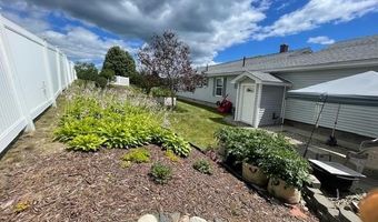 14 Grandview Dr, Berlin, NH 03570