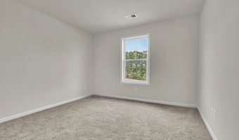 135 Hunter Ridge Dr, Boiling Springs, SC 29316