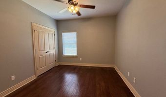 4205 SW Jasmine St, Bentonville, AR 72713
