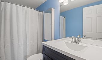 131 Main St 607, Burlington, VT 05401