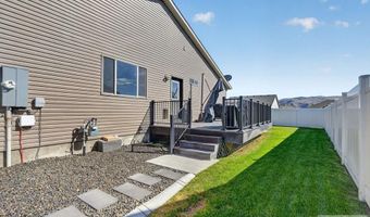 1027 Pinewood Ave, Chubbuck, ID 83202