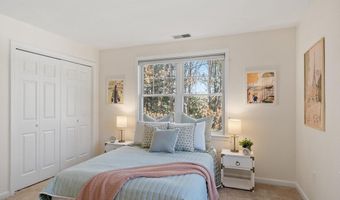 5 Westside Dr, Acton, MA 01720