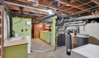 1103 S Darling Dr NW, Alexandria, MN 56308