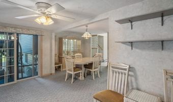 4 E Curran Dr, Absecon, NJ 08201